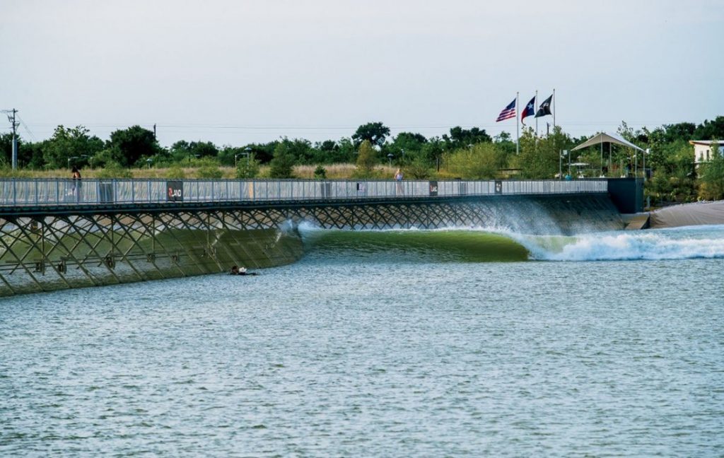 Nland Surf Park Barreling