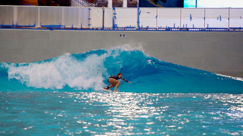 Skudin Surf at American Dream - Indoor Wave Pool